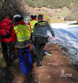 Rescatan a un varón de 70 años herido en una pierna en la Tejeda de Tosande en Dehesa de Montejo (Palencia)