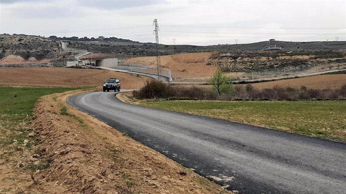 El Ayuntamiento de Logroño acondiciona el camino de acceso al Polígono de Experiencias para Fuerzas Especiales de la Guardia Civil