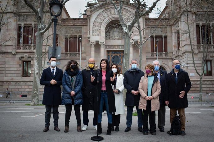 Una delegación de ERC, encabezada por la secretaria general adjunta y portavoz del partido, Marta Vilalta, acompaña a la consellera de Cultura, Natlia Garriga, que declara en el TSJC por el 1-O
