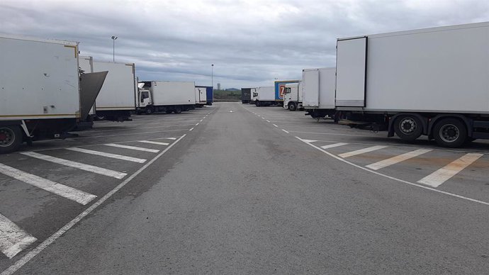 Camiones parados en Cantabria