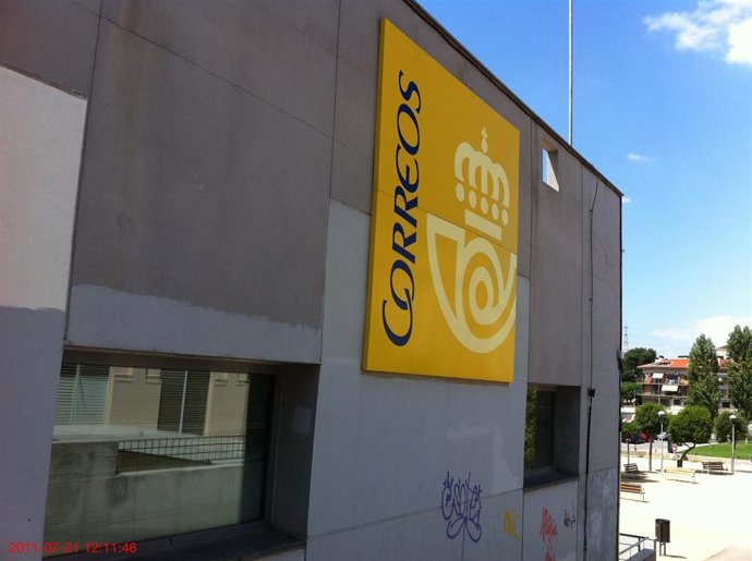 Archivo - Una oficina de Correos. Foto de archivo.