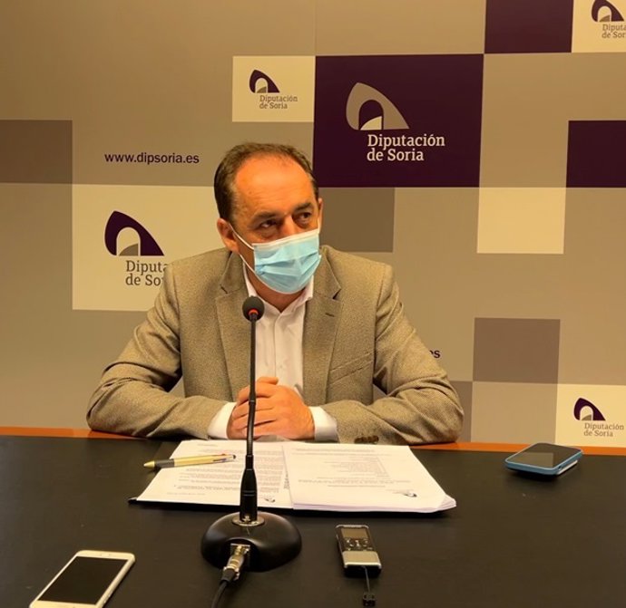 El presidente Benito Serrano