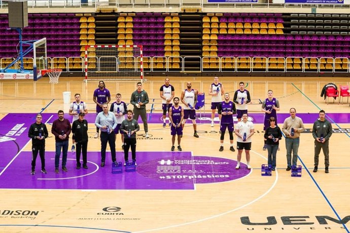 Aquavall y el Real Valladolid Baloncesto renuevan su convenio para proporcionar agua del grifo y envases plásticos