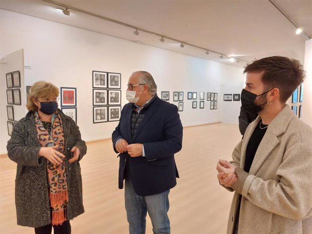 Visita a la exposición.