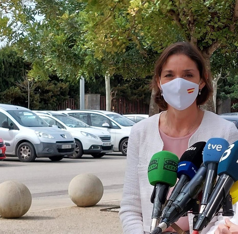 La ministra de Industria, Comercio y Turismo, Reyes Maroto.