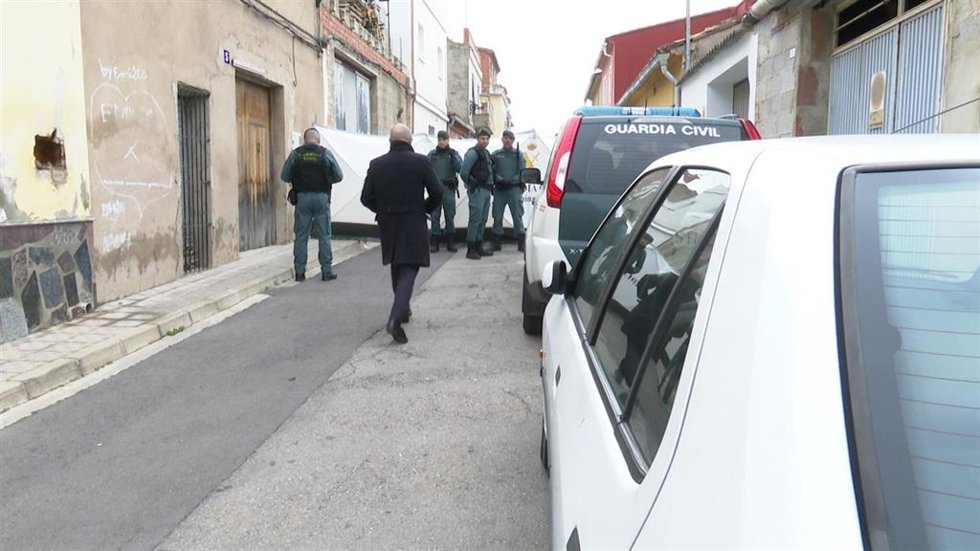 Archivo - Registro en la casa de Manuel en busca del cuerpo de Marta Calvo
