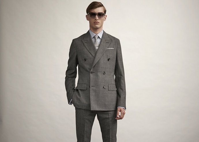 Archivo - Louis Vuitton Tailoring es la primera colección de sastrería de la Maison, destinada a nutrir el guardarropa masculino con una amplia variedad de trajes para los negocios, el tiempo libre o los viajes. 