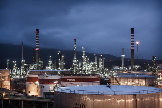 Archivo - Refinería Gibraltar-San Roque