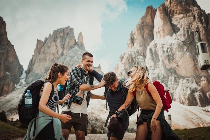 Los Millennials son la generación que más viaja y la que reserva sus viajes con menos antelación