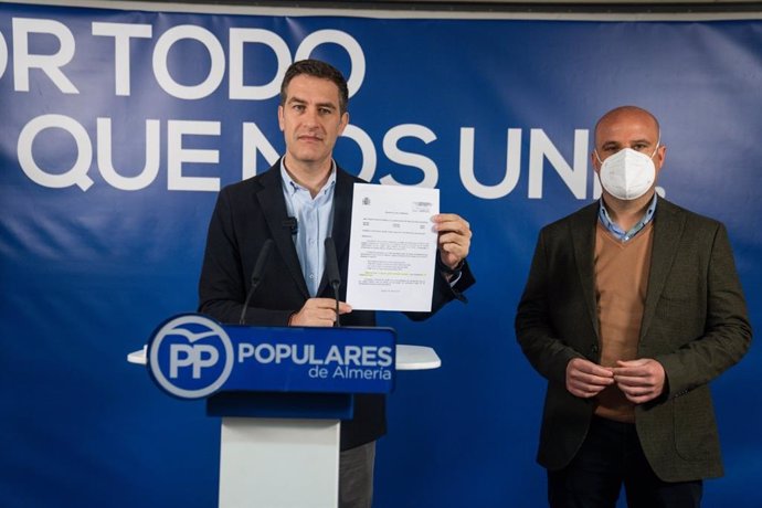 El diputado del PP Miguel ngel Castellón en rueda de prensa