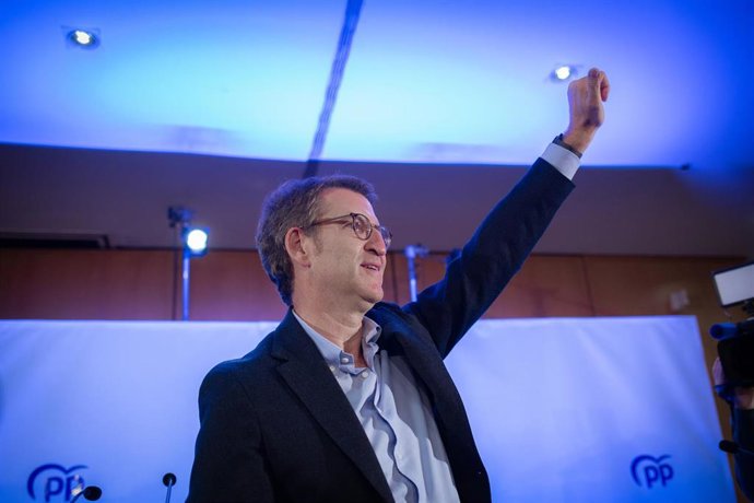 El presidente de la Xunta de Galicia y precandidato a la presidencia del PP nacional, Alberto Núñez Feijóo, celebra un acto con afiliados, simpatizantes y cargos del PP de Catalunya para presentar su proyecto de partido, a 14 de marzo de 2022, en Barcel