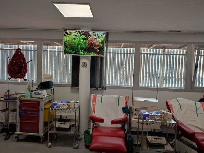 El Banco de Sangre instala tres pantallas en su sala de donación