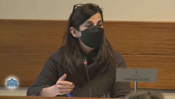 La gerente del ERA, Ana Suárez Guerra, comparece en la Junta General.