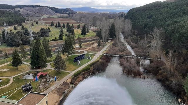 Imagen del embalse de Aguilar.