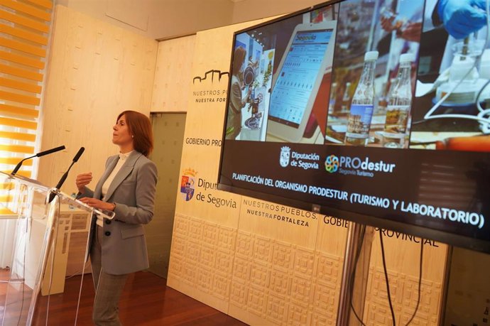 La diputada de Turismo, Magdalena Rodríguez.