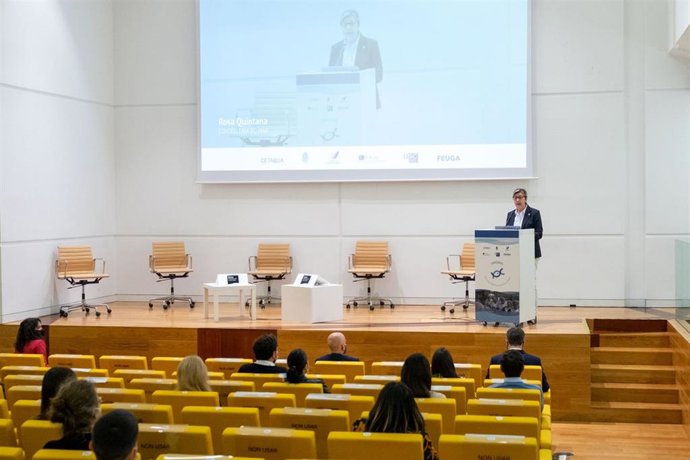 La conselleira do Mar, Rosa Quintana, inaugura las jornadas Conserval.
