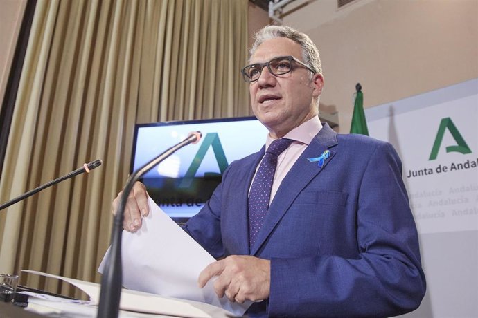 El consejero de Presidencia, Elías Bendodo, durante la rueda de prensa tras el Consejo de Gobierno andaluz en el Palacio de San Telmo, a 15 de marzo de 2022 en Sevilla (Andalucía, España)