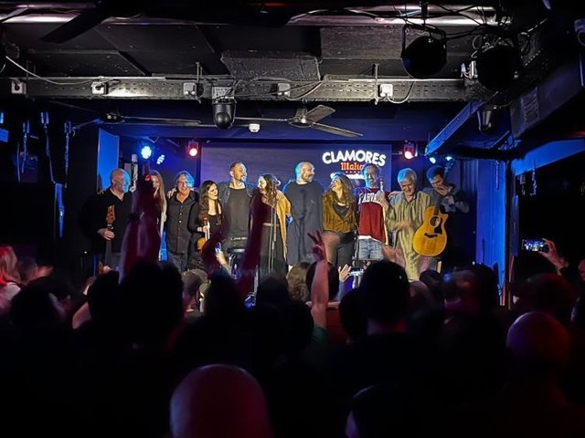 Concierto presentación del disco de All Around Folks en la Sala Clamores de Madrid