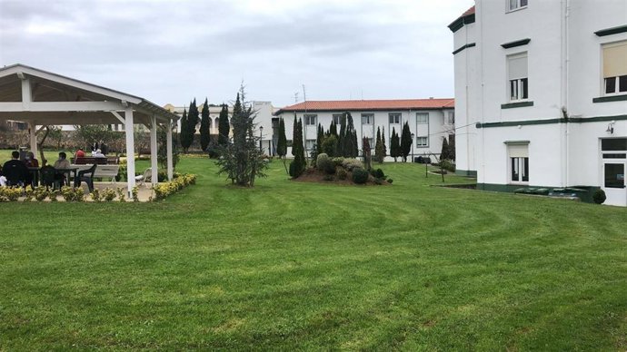 Archivo - Jardines residencia Castro