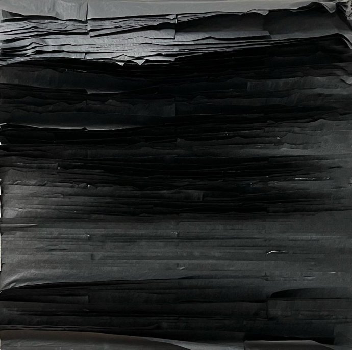 Una de las obras de Antonio Navarro de la exposición 'La textura del silencio'.