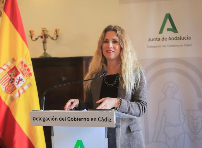 Ana Mestre en rueda de prensa en Sanlúcar.