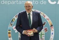 Roig insta a eliminar burocracia, rebajar el IVA y cambiar el cálculo para reducir el precio de la energía