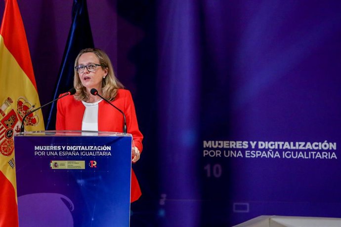 La vicepresidenta primera del Gobierno y ministra de Asuntos Económicos y Transformación Digital, Nadia Calviño