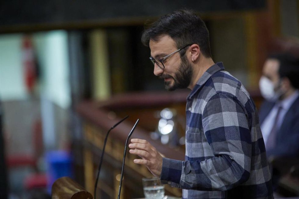 Archivo - El diputado de la CUP, Albert Botran Pahiss, durante una intervención en el Congreso.