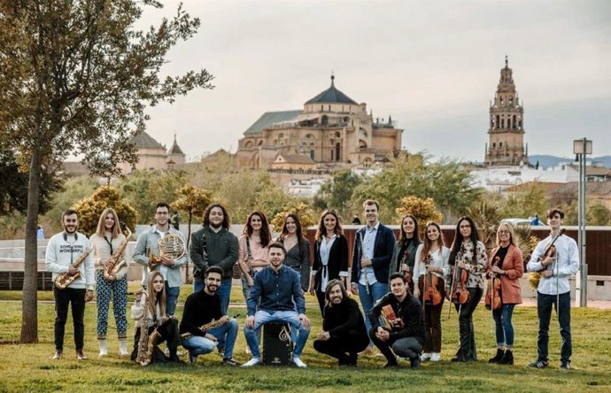 Algunos integrantes de la nueva Orquesta Sinfónica Flamenca de España.