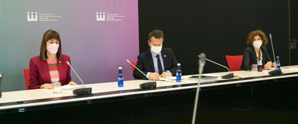 Reunión de la mesa del diálogo social en Euskadi