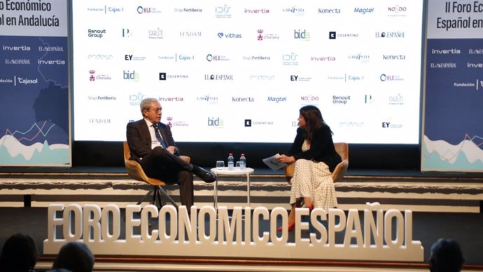 El consejero de Transformación Económica, Industria, Conocimiento y Universidades, Rogelio Velasco, en el II Foro Económico de 'El Español'.