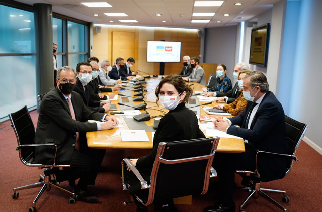 Primera reunión del comité de crisis de Ucrania