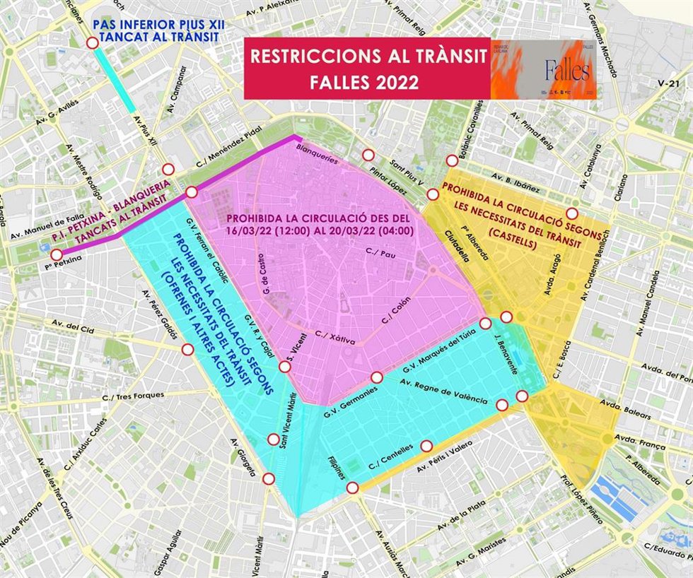 El centro de Valncia queda reservado para los peatones durante las fiestas falleras