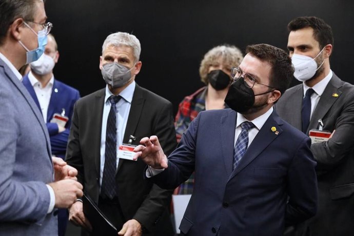 El president de la Generalitat, Pere Aragons, durant la visita a Alemanya a les installacions d'IBM i l'institut de recerca Fraunhofer-Gesellschaft.