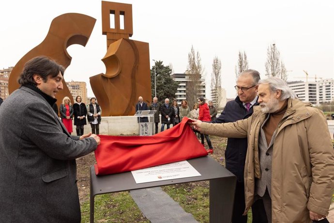 Imagen de la inauguración del monumento