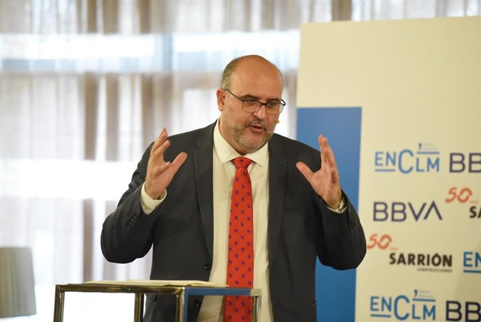 El vicepresidente de Castilla-La Mancha, José Luís Martínez Guijarro, protagoniza el Espacio reservado del diario digital EnCastilla-La Mancha.