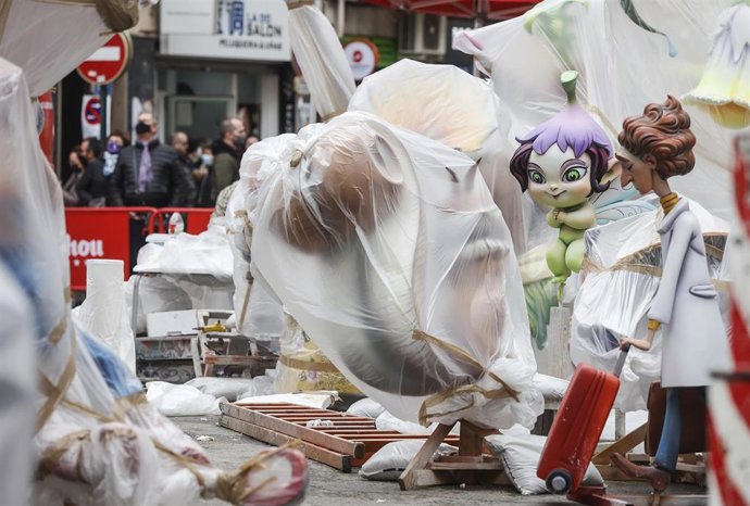 Último montaje de la falla del Convento Jerusalén durante la celebración de las Fallas de Valencia 2022 (archivo)