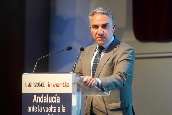 El consejero de la Presidencia, Administración Pública e Interior y portavoz del Gobierno andaluz, Elías Bendodo, en el II Foro Económico organizado por el diario 'El Español' en Sevilla.