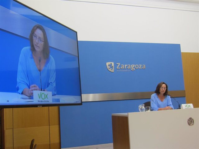Archivo - La concejal de VOX en el Ayuntamiento de Zaragoza, Carmen Rouco