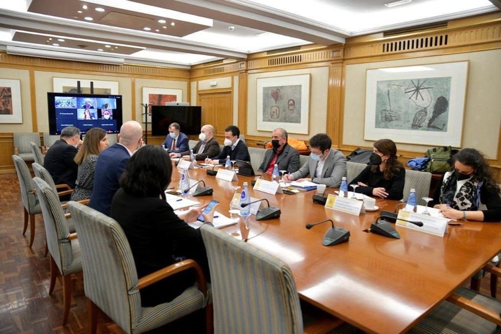 Reunión entre el Ministerio de Derechos Sociales y representantes de las entidades del Tercer Sector.