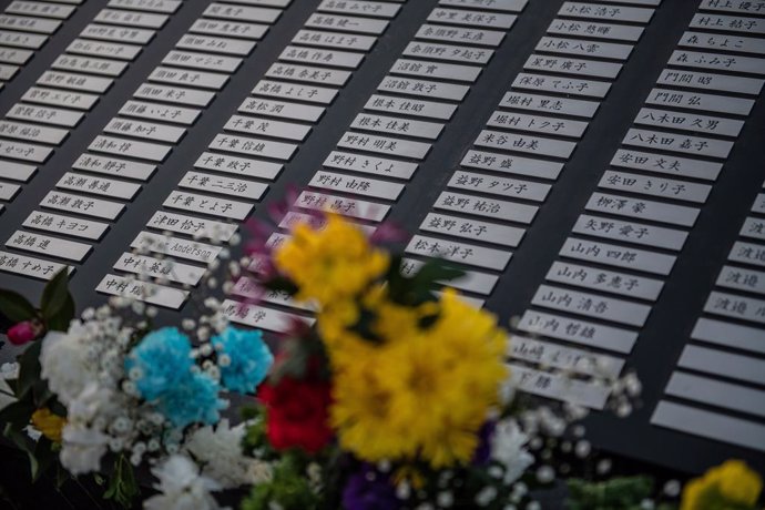 Archivo - Homenaje a las víctimas del terremoto y el tsunami de marzo de 2011 en Japón