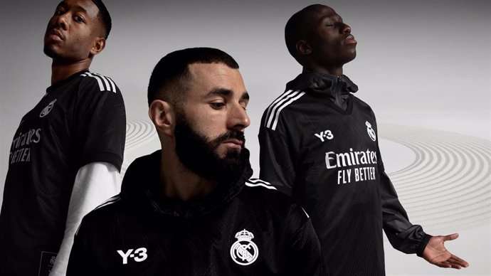 Adidas y el Real Madrid lanzan la colección Y-3 para El Clásico de LaLiga Santander.