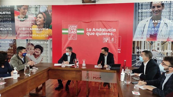 Juan Espadas y UPTA piden a Moreno que no "presuma de datos de trabajo autónomo proque las ayudas de la Junta con ridículas". Este jueves en Sevilla