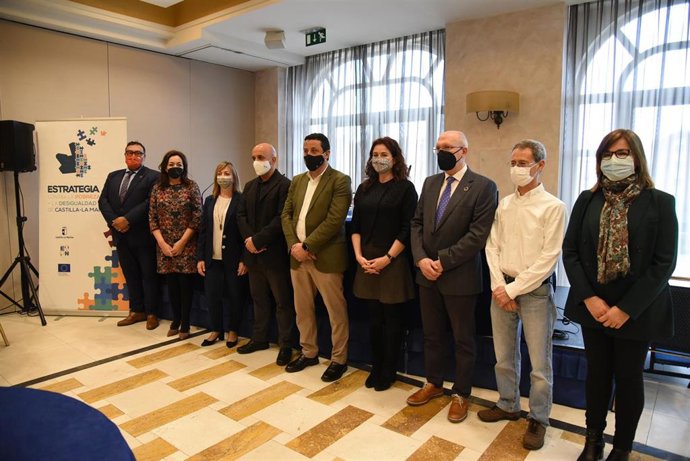 Presentación de la Evaluación de la Estrategia contra la pobreza y la desigualdad social.