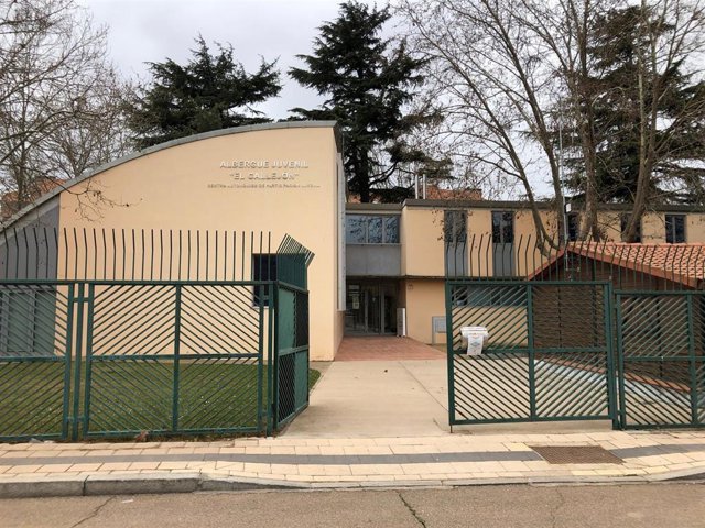 Instalaciones del Albergue Juvenil de Valladolid que el Ayuntamiento ofrece para acogida de refugiados.