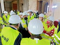 Moreno urge a Gobierno a "sentarse con todos" y pide a sector del transporte que "expulse cualquier atisbo de violencia"