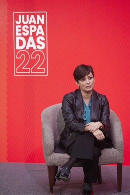 La ministra de Política Territorial y portavoz del Gobierno de España, Isabel Rodríguez, durante el encuentro en la Sede del PSOE-A, a 17 de marzo de 2022 en Sevilla (Andalucía, España)