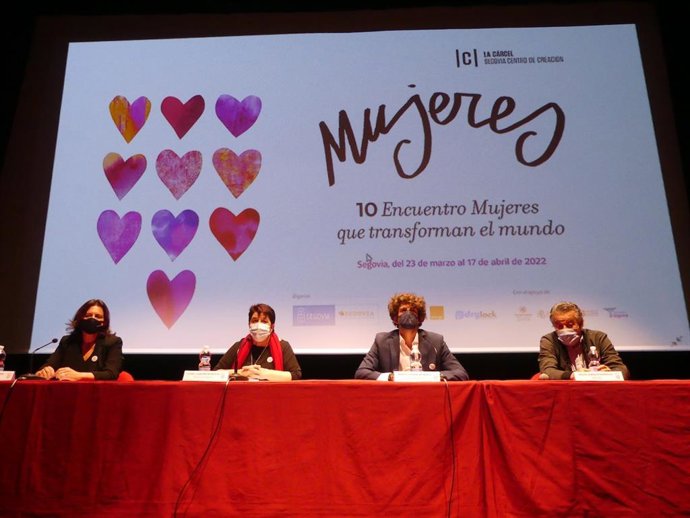 Presentación del encuentro 'Mujeres que transforman el mundo'.