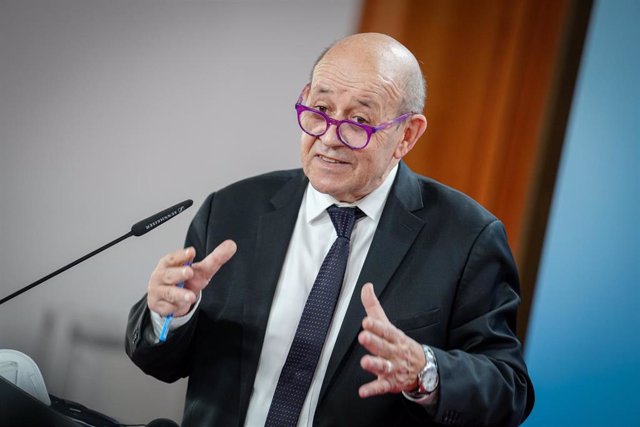 El ministro de Exteriores de Francia, Jean-Yves Le Drian