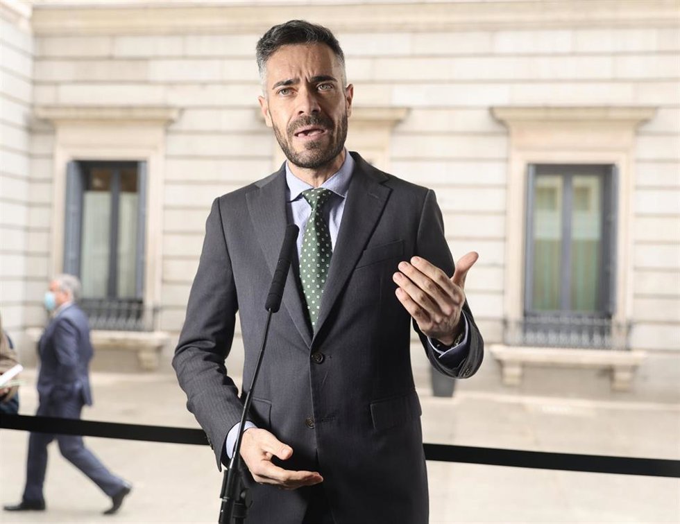El portavoz de la Ejecutiva del PSOE, Felipe Sicilia, comparece en rueda de prensa en el Congreso